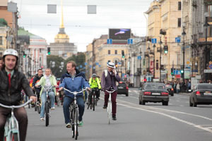 Велосипедный парад ограничит движение транспорта в Москве